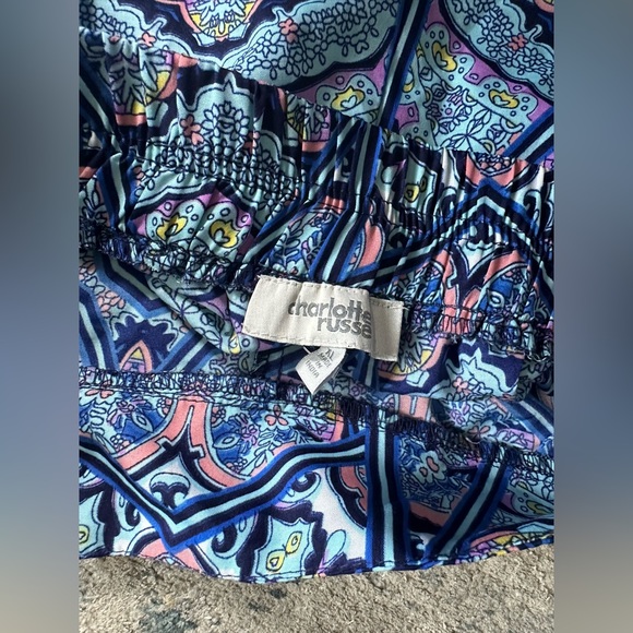 Charlotte Russe XL Blue Patterned Shorts Elastic Waist Casual Summer - Picture 3 of 3